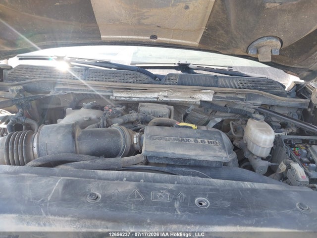 1GT42XCY4JF273110 GMC Sierra 3500hd Slt