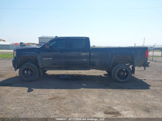 1GT42XCY4JF273110 GMC Sierra 3500hd Slt