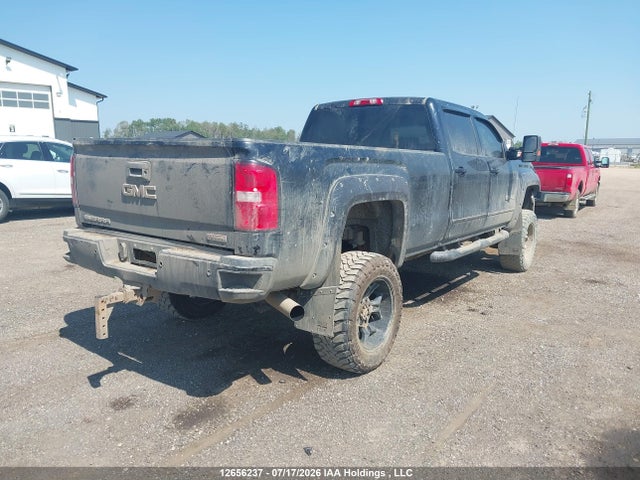 1GT42XCY4JF273110 GMC Sierra 3500hd Slt
