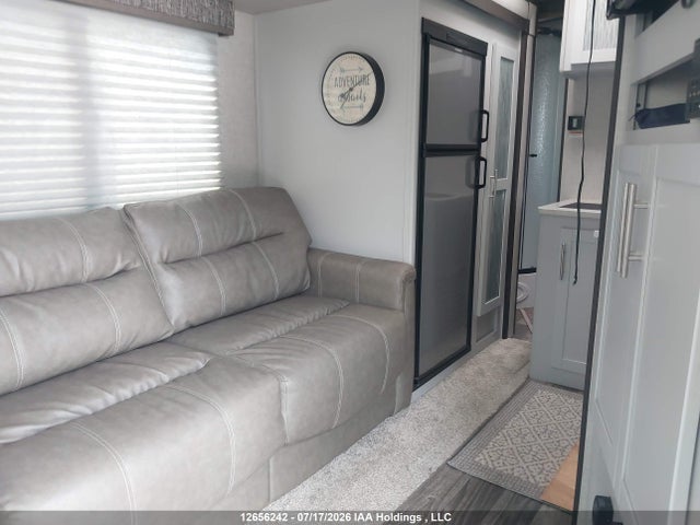 Keystone Bullet Premier 2019 4YDT26U25KD435160 Image 11