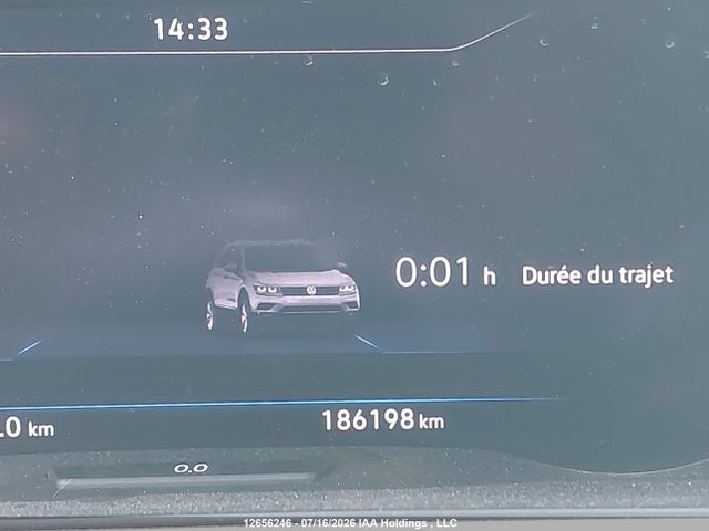 2018 Volkswagen Tiguan Highline მანქანა იყიდება აუქციონზე, vin: 3VV4B7AX9JM197556, აუქციონის ნომერი: 12656246