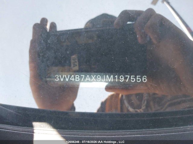2018 Volkswagen Tiguan Highline მანქანა იყიდება აუქციონზე, vin: 3VV4B7AX9JM197556, აუქციონის ნომერი: 12656246
