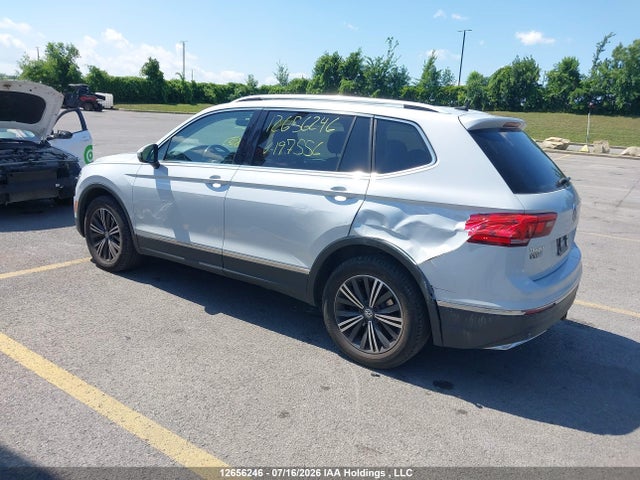 2018 Volkswagen Tiguan Highline მანქანა იყიდება აუქციონზე, vin: 3VV4B7AX9JM197556, აუქციონის ნომერი: 12656246