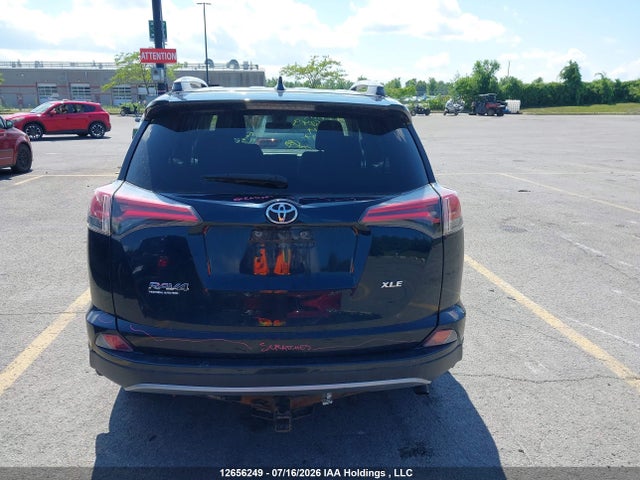 Toyota RAV4 2018 2T3WFREVXJW504277 Image 17