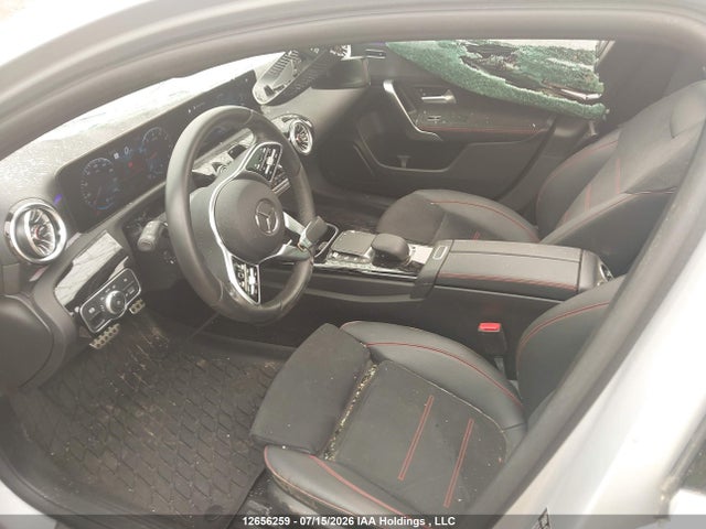 W1K3G4FB5NJ346674 Mercedes-Benz A 220 4matic
