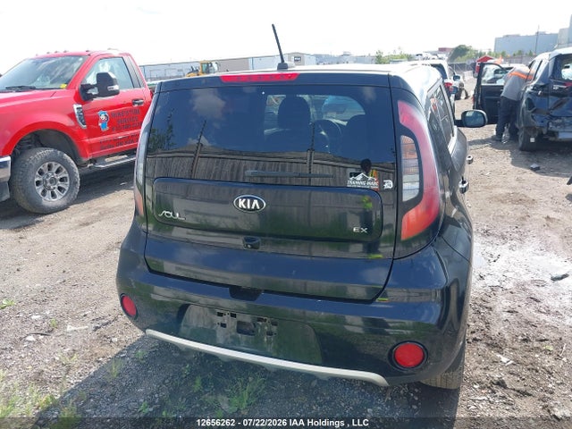 KIA Soul 2018 KNDJP3A51J7517800 Image 16