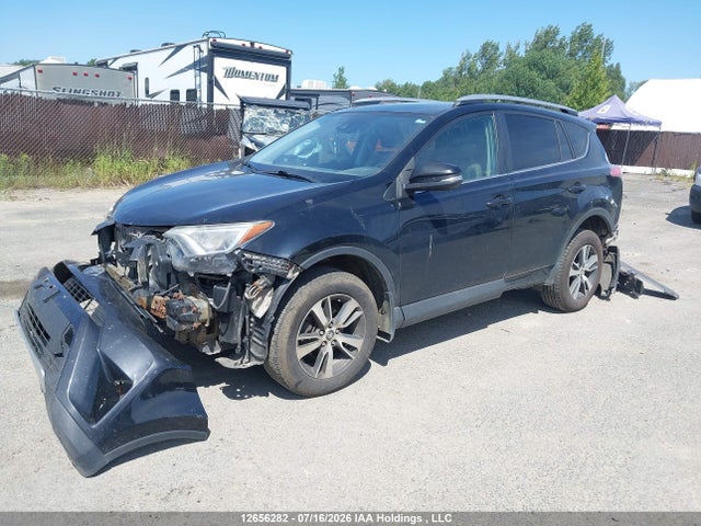 2T3RFREV3JW818527 Toyota Rav4 Adventure/xle
