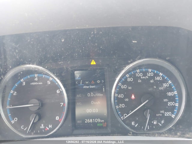 2T3RFREV3JW818527 Toyota Rav4 Adventure/xle