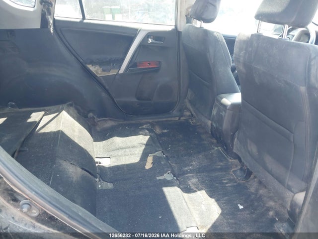 2T3RFREV3JW818527 Toyota Rav4 Adventure/xle