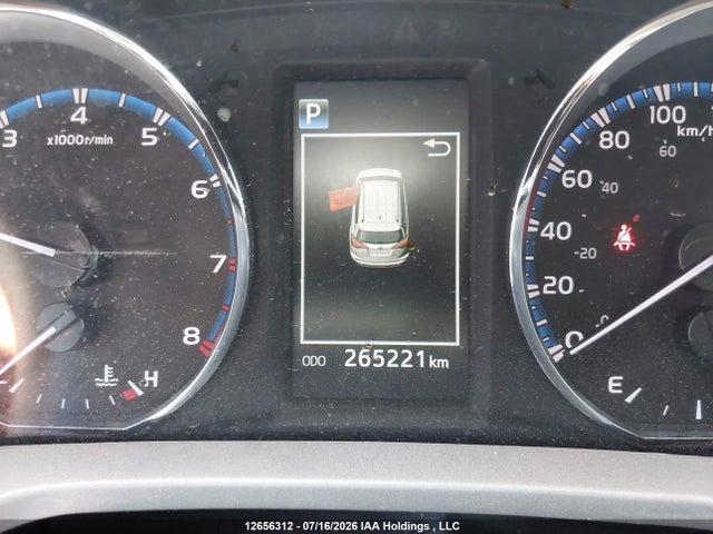 2T3ZFREV6HW317318 Toyota RAV4 LE