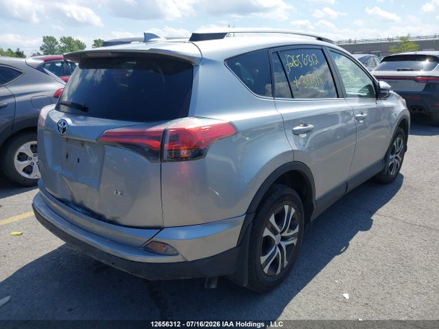 2T3ZFREV6HW317318 Toyota RAV4 LE