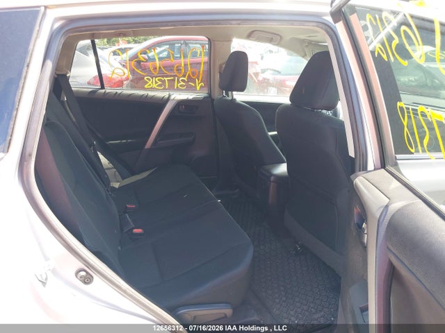 2T3ZFREV6HW317318 Toyota RAV4 LE