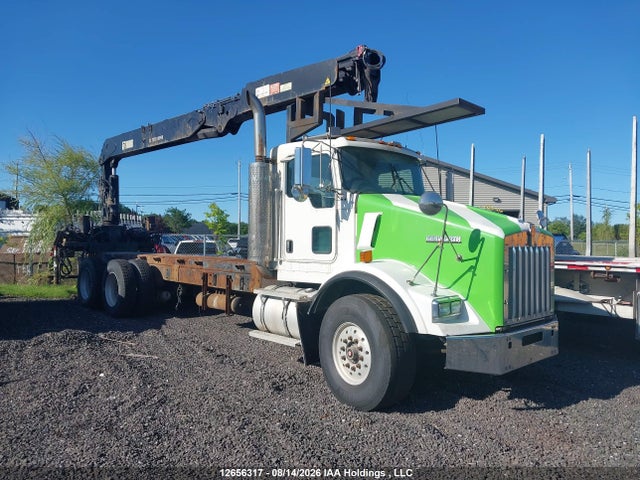 Auction sale of the 2005 Kenworth Construction T800, vin: 1NKDL40X95J977330, lot number: 12656317