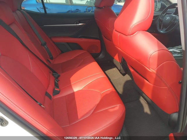 12656329 :رقم المزاد ، 4T1BZ1HK0JU016912 vin ، 2018 Toyota Camry Xse/xle مزاد بيع