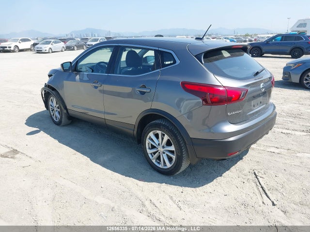 JN1BJ1CR1JW280163 Nissan Rogue Sport S/sv/sl