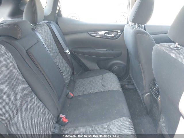 JN1BJ1CR1JW280163 Nissan Rogue Sport S/sv/sl