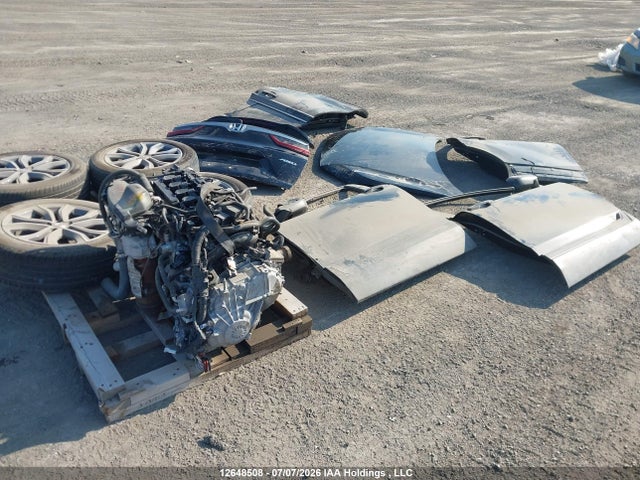 Honda CR-V 2019 2HKRS4H56PH101114 Image 1