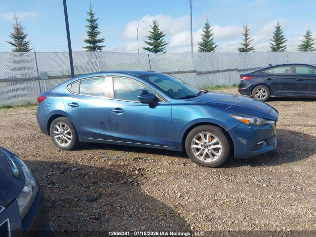2018 Mazda Mazda3 50th Anniversary Edition/gs/se მანქანა იყიდება აუქციონზე, vin: JM1BN1V72J1185461, აუქციონის ნომერი: 12656341