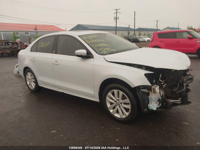 2017 3VWB67AJXHM243053 main image