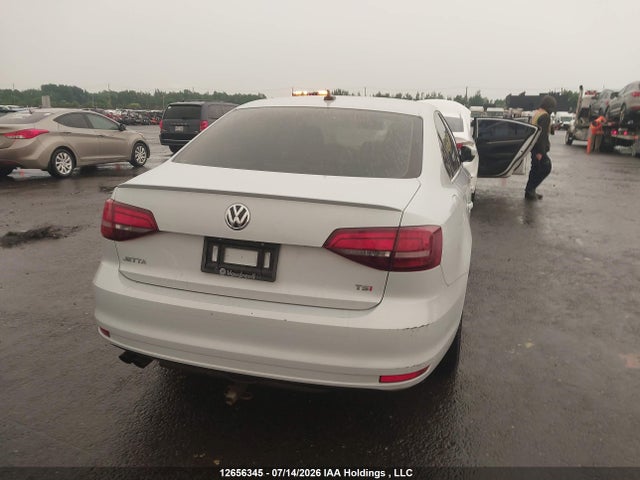 3VWB67AJXHM243053 Volkswagen Jetta Wolfsburg Edition