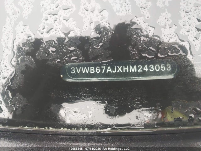 3VWB67AJXHM243053 Volkswagen Jetta Wolfsburg Edition