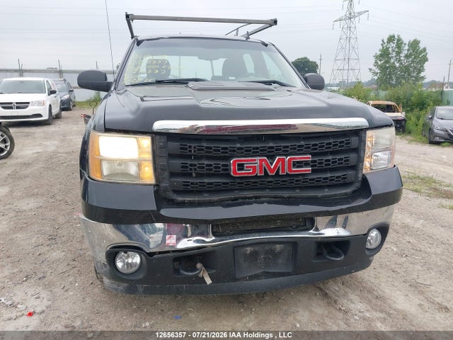 12656357 :رقم المزاد ، 1GT12ZCG7DF210237 vin ، 2013 Gmc Sierra K2500 Heavy Duty مزاد بيع
