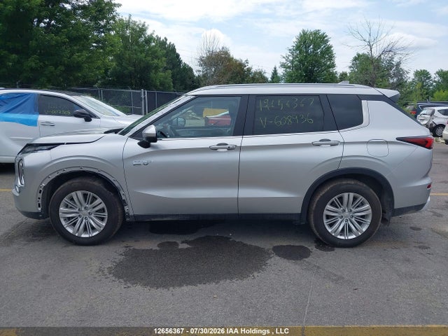 Продаж на аукціоні авто 2025 Mitsubishi Outlander Se, vin: JA4T5VA93SZ608936, номер лоту: 12656367