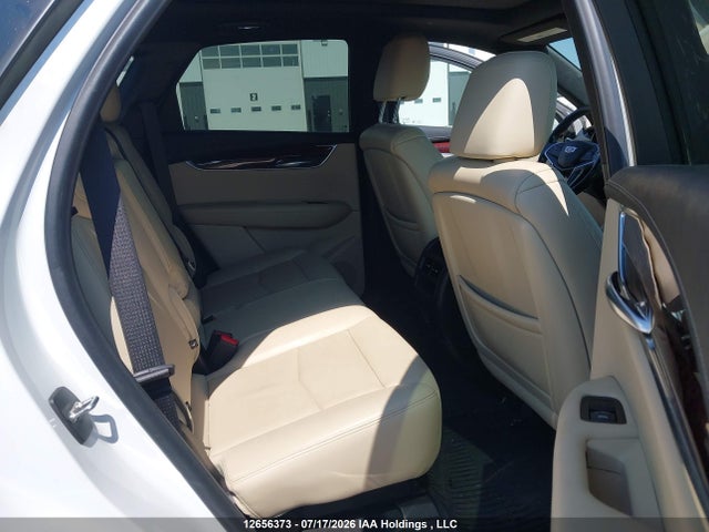 12656373 :رقم المزاد ، 1GYKNDRS6KZ159443 vin ، 2019 Cadillac Xt5 Luxury مزاد بيع