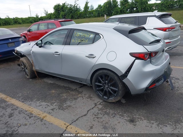 Mazda 3 Premium 2022 JM1BPBMY9N1522501 Image 15