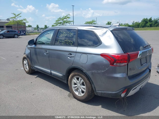 Продажа на аукционе авто 2019 Mitsubishi Outlander Es, vin: JA4AZ2A33KZ609252, номер лота: 12648372