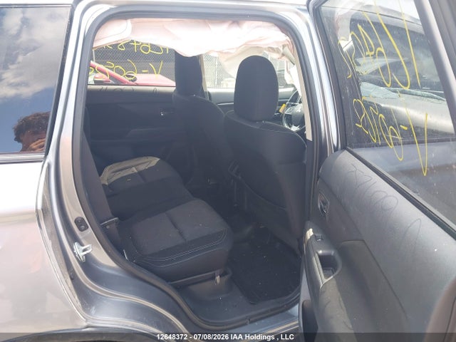Продажа на аукционе авто 2019 Mitsubishi Outlander Es, vin: JA4AZ2A33KZ609252, номер лота: 12648372