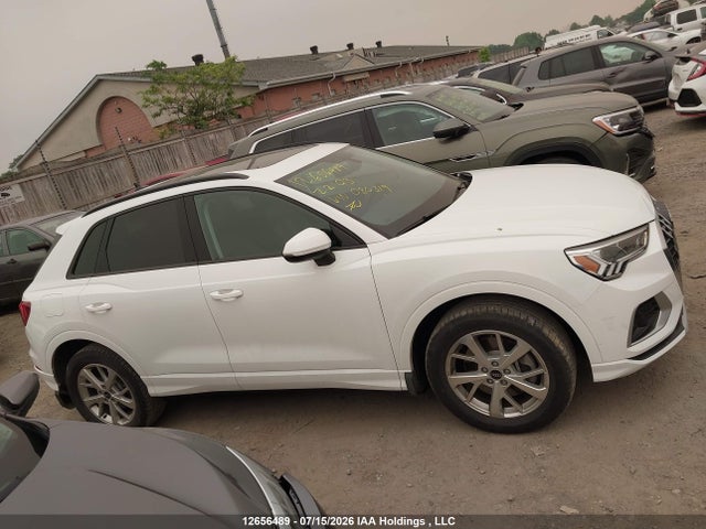 12656489 :رقم المزاد ، WA1AECF37N1080319 vin ، 2022 Audi Q3 Komfort 45 مزاد بيع