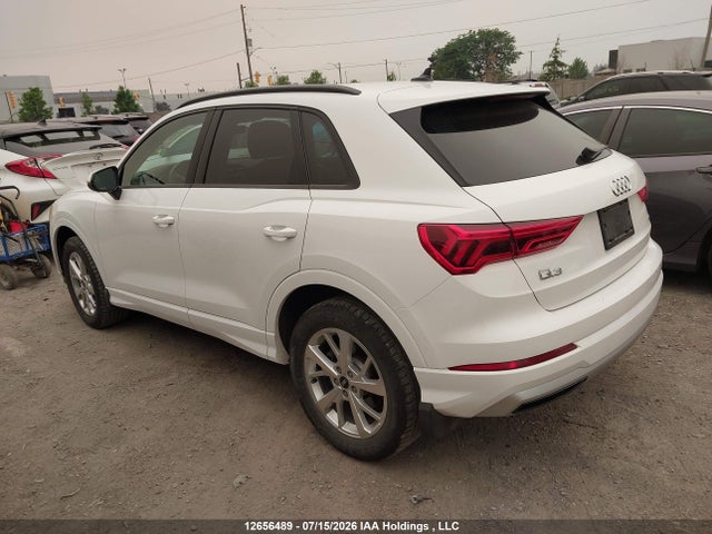 12656489 :رقم المزاد ، WA1AECF37N1080319 vin ، 2022 Audi Q3 Komfort 45 مزاد بيع