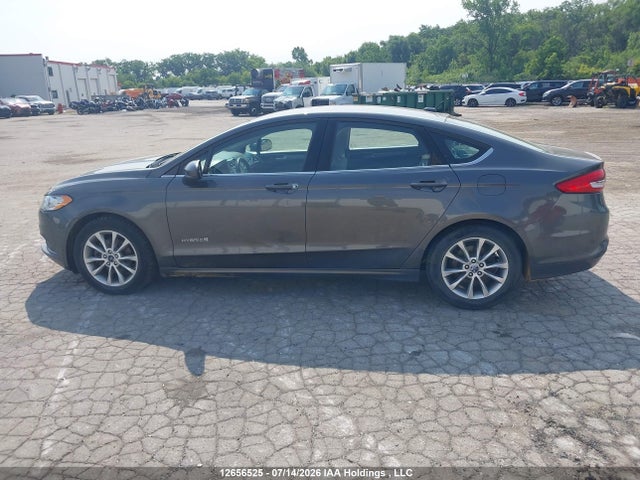 Ford Fusion S Hybrid 2017 3FA6P0UU5HR101796 Image 14