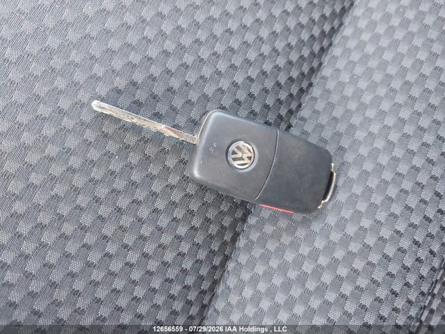 3VW2K7AJ7EM261839 Volkswagen Jetta 2.0l Trendline+