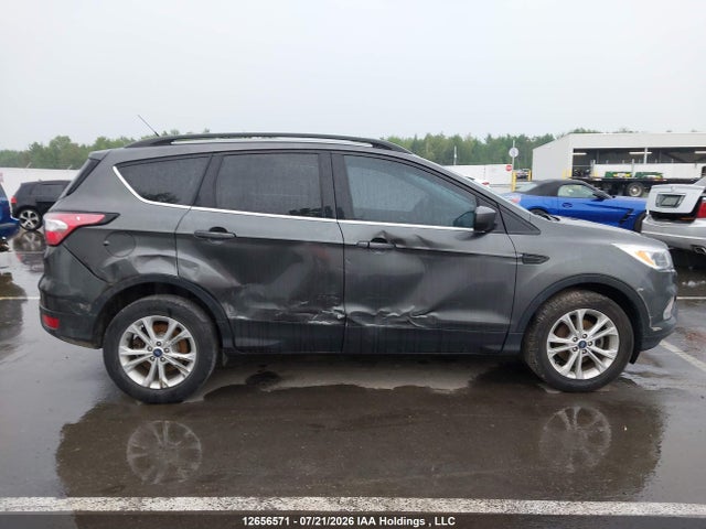 Продажа на аукционе авто 2018 Ford Escape Se, vin: 1FMCU0GDXJUC91915, номер лота: 12656571