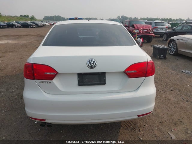 2013 Volkswagen Jetta S მანქანა იყიდება აუქციონზე, vin: 3VW2K7AJ4DM433162, აუქციონის ნომერი: 12656573