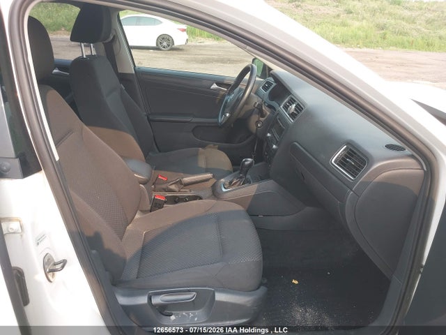 2013 Volkswagen Jetta S მანქანა იყიდება აუქციონზე, vin: 3VW2K7AJ4DM433162, აუქციონის ნომერი: 12656573