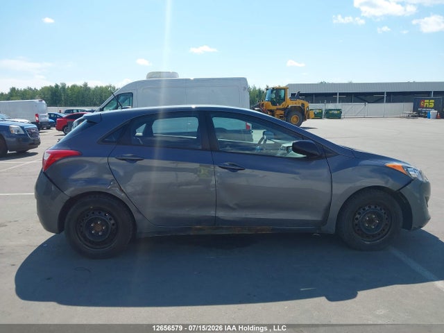 Hyundai ELANTRA GT 2017 KMHD25LH7HU373336 Image 13