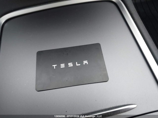 Продаж на аукціоні авто 2024 Tesla Model Y, vin: LRWYGDEE9RC642140, номер лоту: 12656596