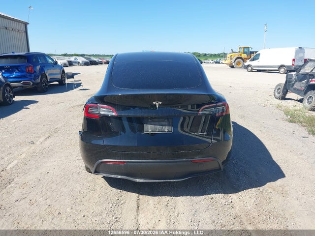 Продаж на аукціоні авто 2024 Tesla Model Y, vin: LRWYGDEE9RC642140, номер лоту: 12656596