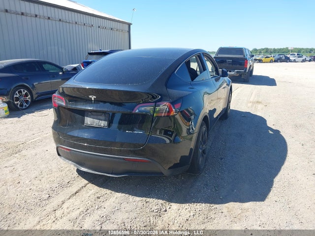 Продаж на аукціоні авто 2024 Tesla Model Y, vin: LRWYGDEE9RC642140, номер лоту: 12656596