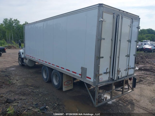 International 7000 7500 2015 1HTWNSUT0FH715501 Image 3