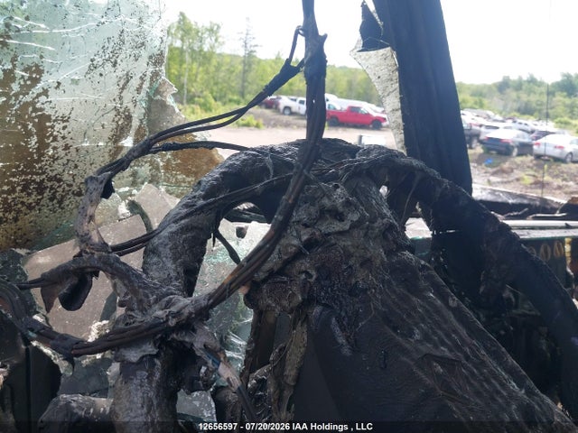 International 7000 7500 2015 1HTWNSUT0FH715501 Image 7
