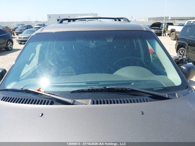 12656613 :رقم المزاد ، 1FMZU73W72UD38894 vin ، 2002 Ford Explorer Xlt مزاد بيع