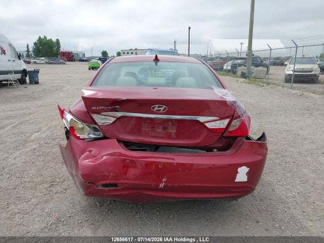 12656617 :رقم المزاد ، 5NPEB4AC4DH731846 vin ، 2013 Hyundai Sonata Gls مزاد بيع