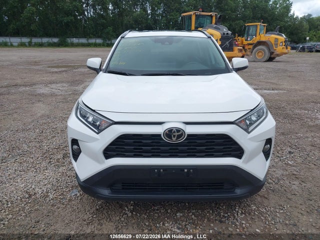 2020 Toyota Rav4 Xle/xle Premium მანქანა იყიდება აუქციონზე, vin: 2T3R1RFV5LC133625, აუქციონის ნომერი: 12656629