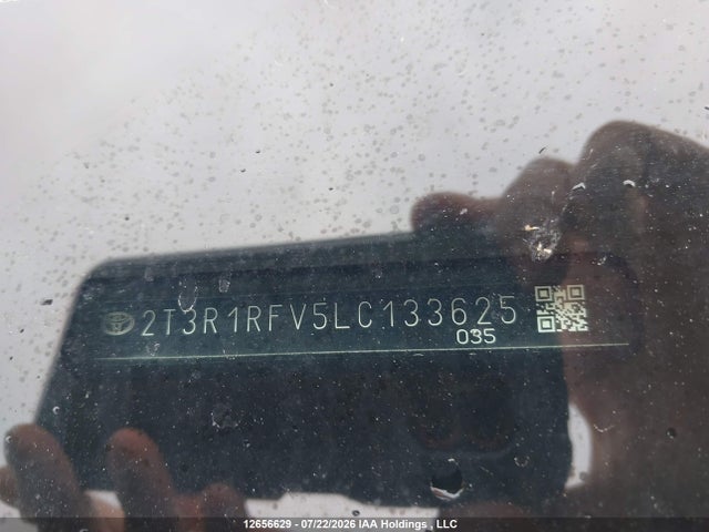 2020 Toyota Rav4 Xle/xle Premium მანქანა იყიდება აუქციონზე, vin: 2T3R1RFV5LC133625, აუქციონის ნომერი: 12656629
