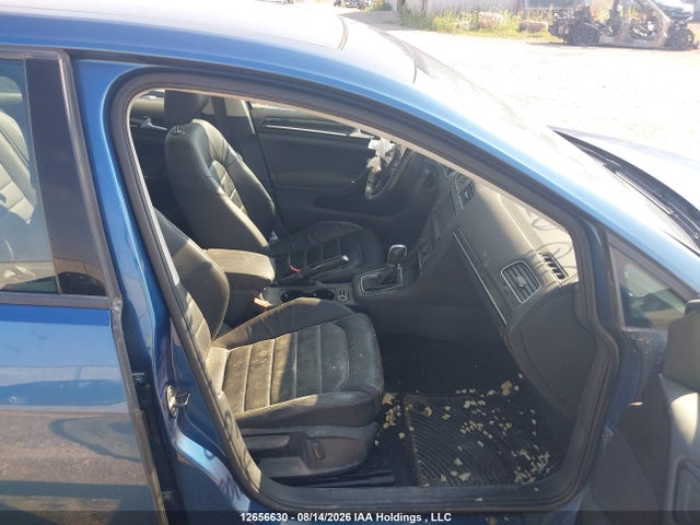 Продажа на аукционе авто 2016 Volkswagen Golf 1.8 Tsi Comfortline/1.8 Tsi Highline/1.8 Tsi Trendline, vin: 3VW217AU4GM011541, номер лота: 12656630