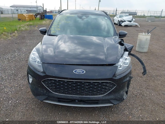2020 Ford Escape Titanium მანქანა იყიდება აუქციონზე, vin: 1FMCU9J91LUC10909, აუქციონის ნომერი: 12656633